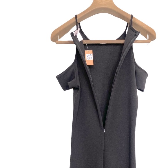 SM•NWT•STREETWEAR SOCIETY•BLACK COLD SHOULDER BODYCON MIDI DRESS• - Picture 3 of 6